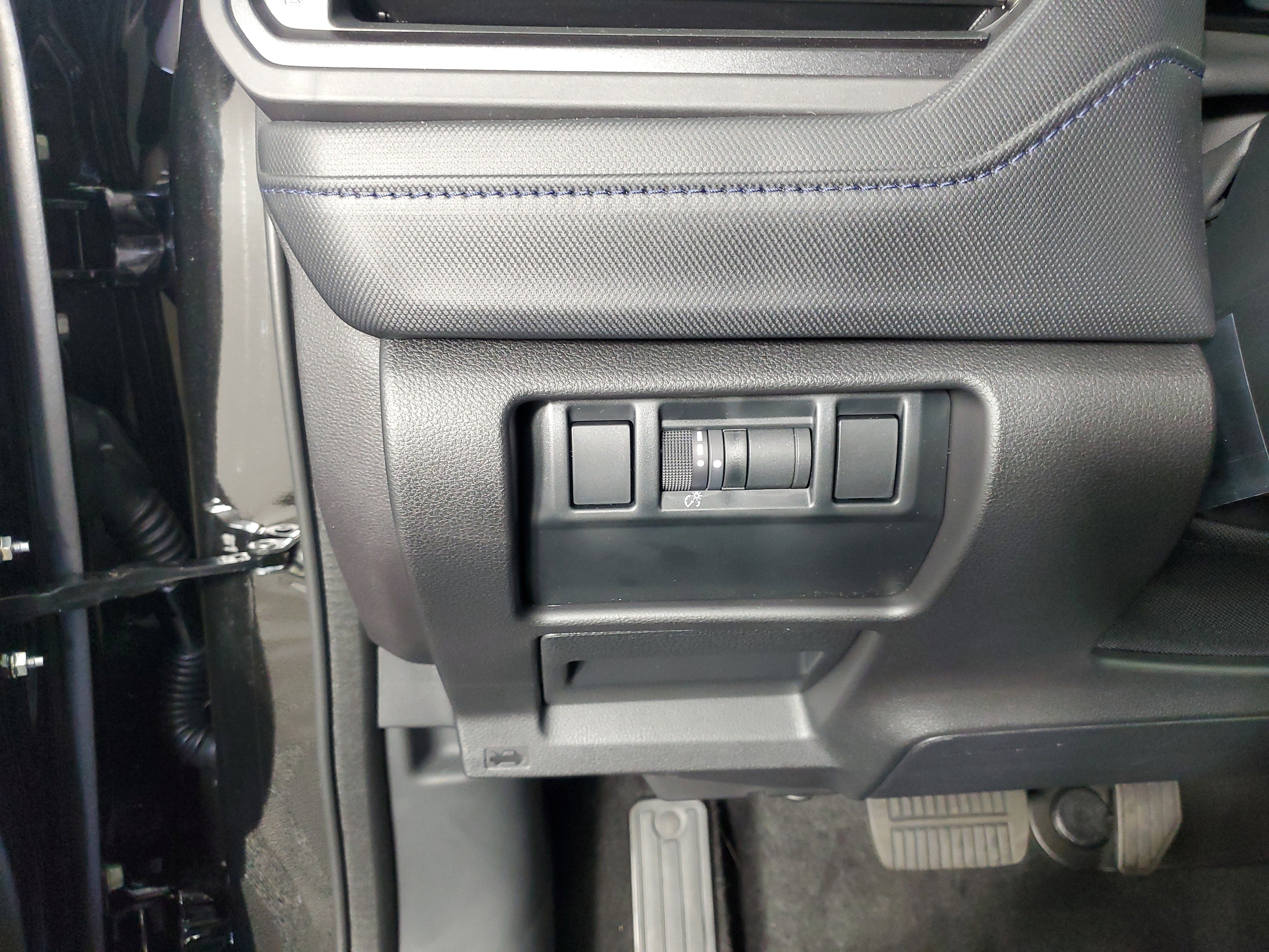 2026 Subaru Forester Premium - Photo 28