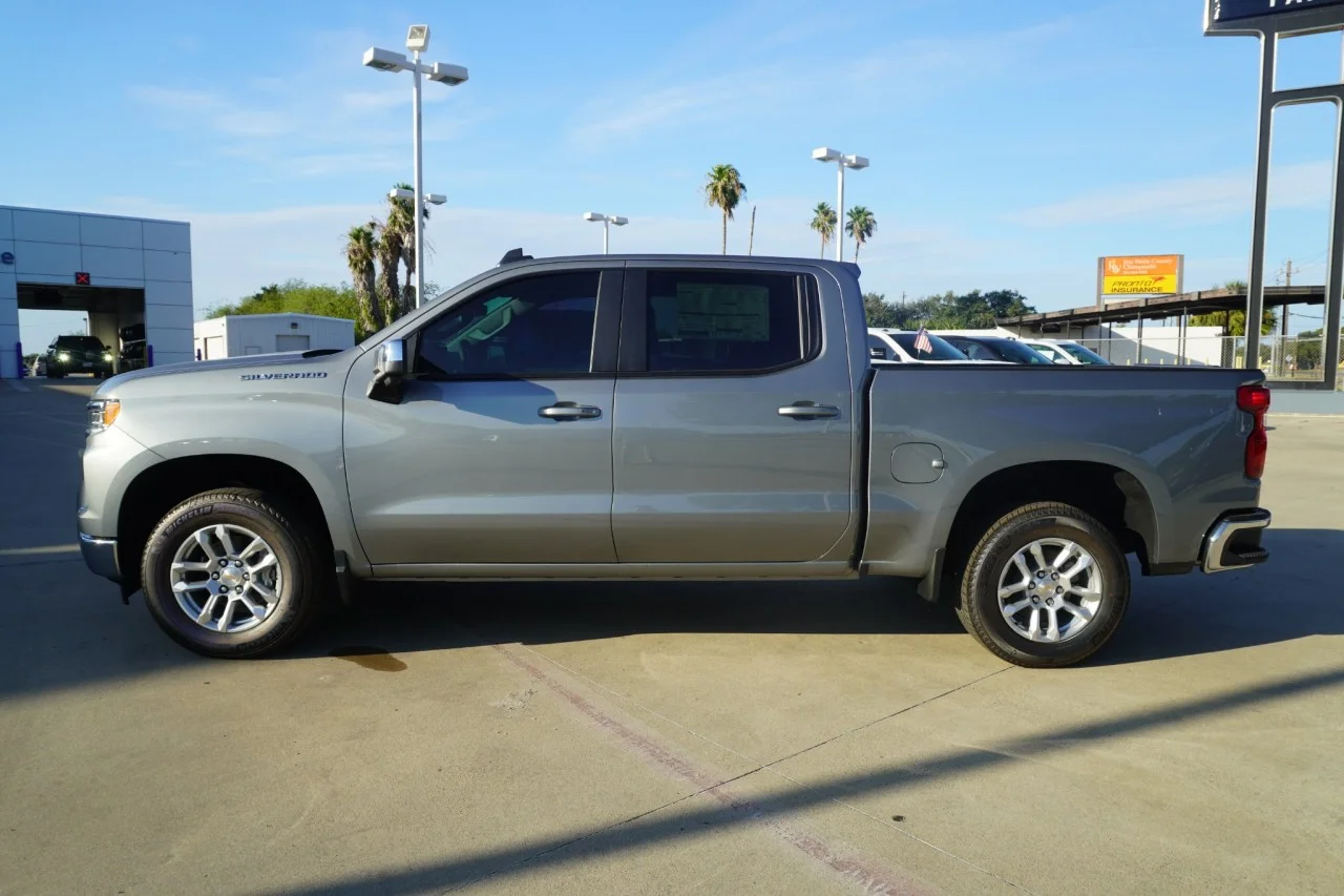 2026 Chevrolet Silverado 1500 LT - Photo 14