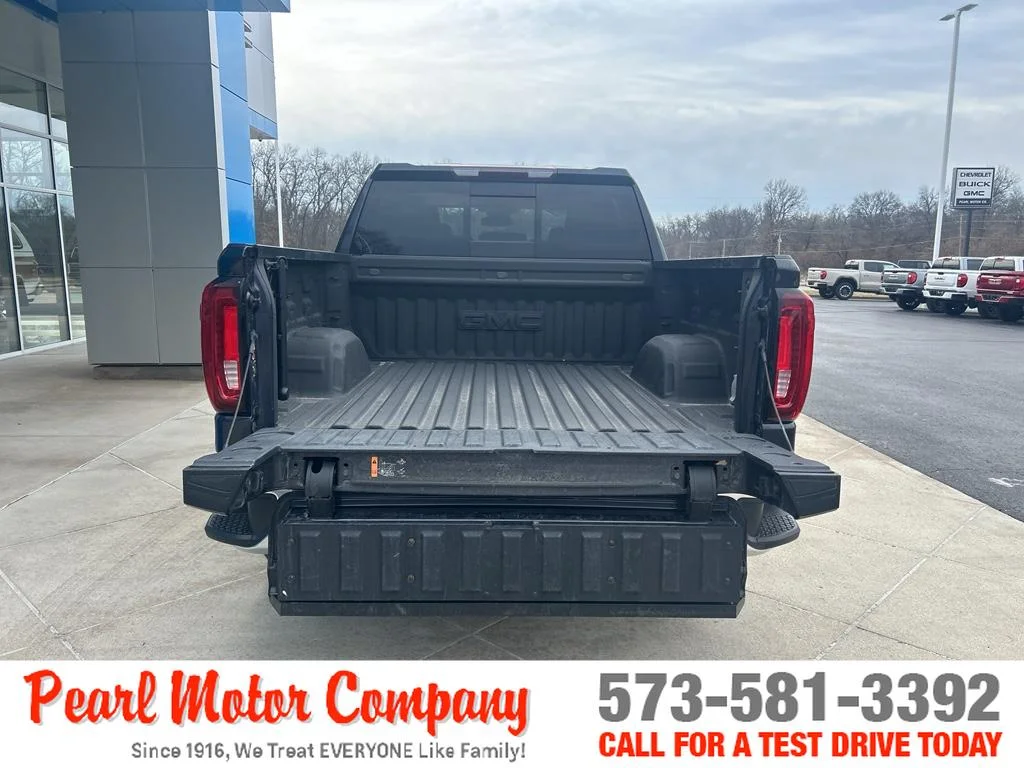 Certified Used 2023 Titanium Rush Metallic GMC SLT image 6