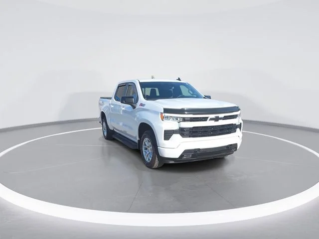 Used 2025 White Chevrolet RST image 3
