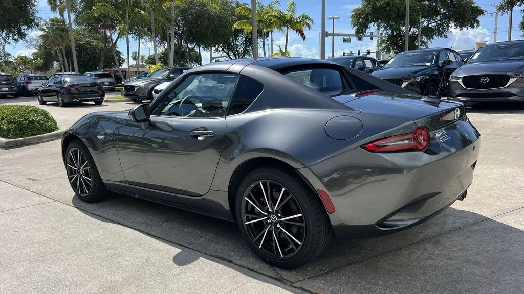 2025 Mazda MX-5 Miata RF Grand Touring - Photo 12