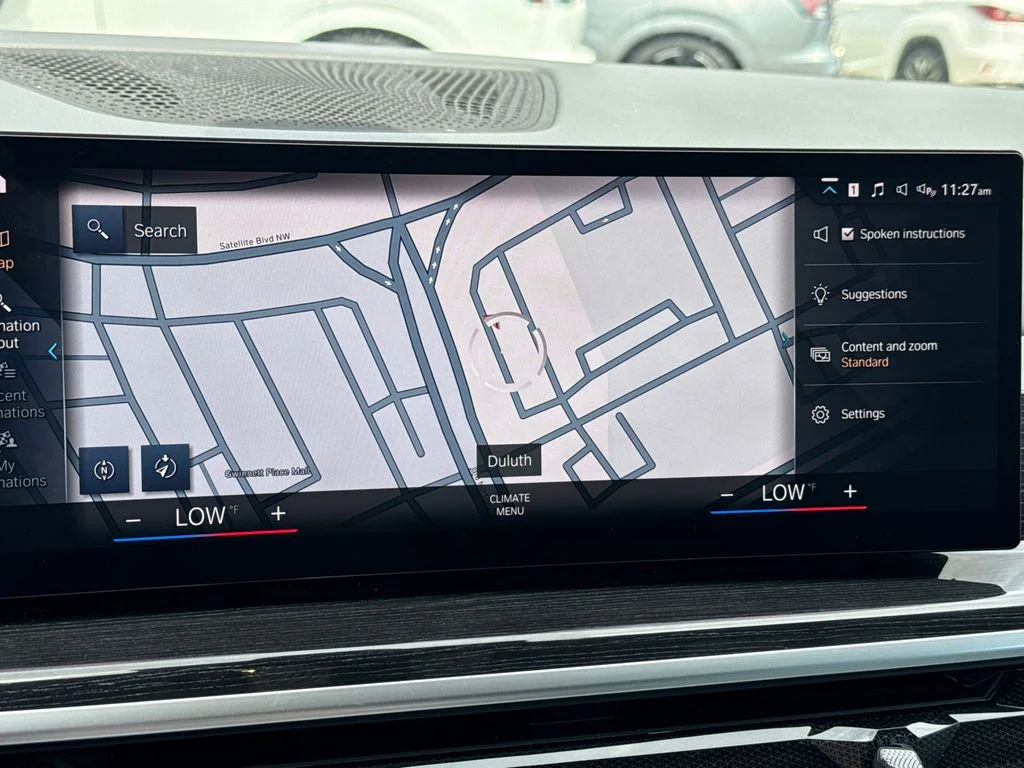 Used 2023 Gray BMW xDrive40i image 32