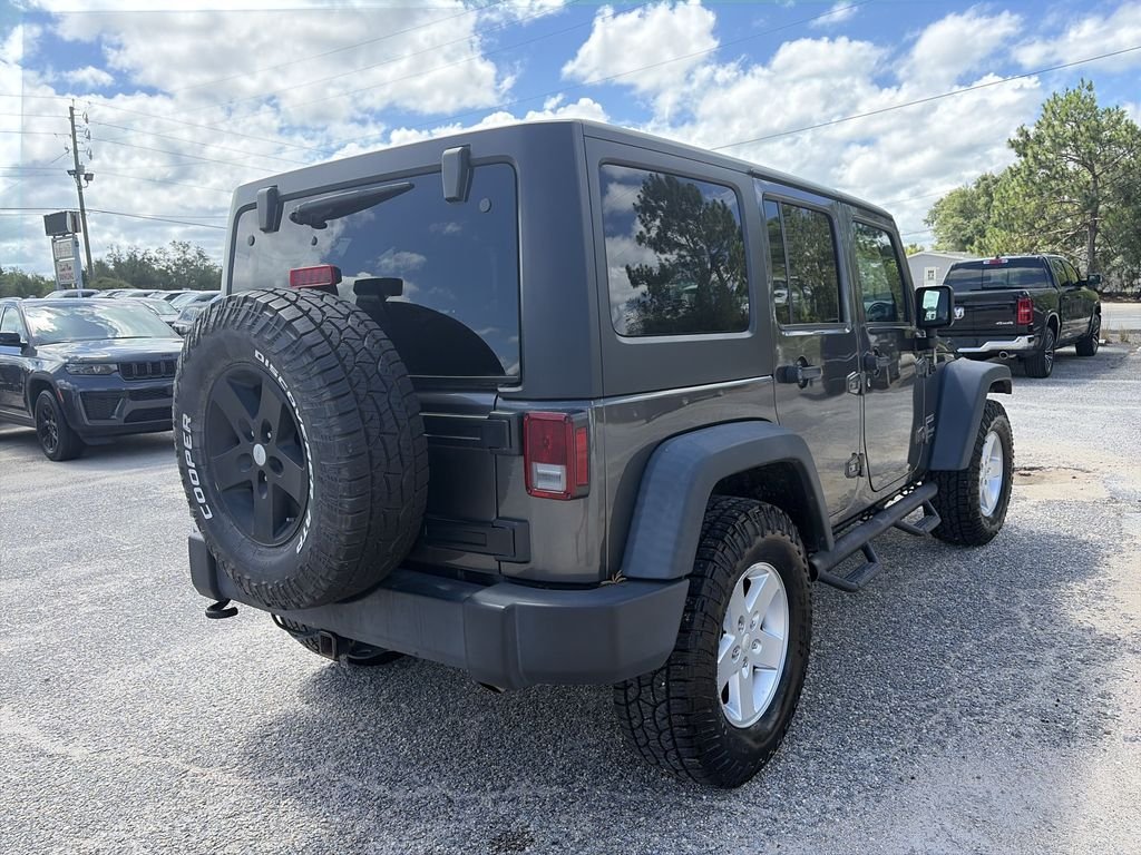 Used 2018 Gray Jeep Unlimited Sport image 6