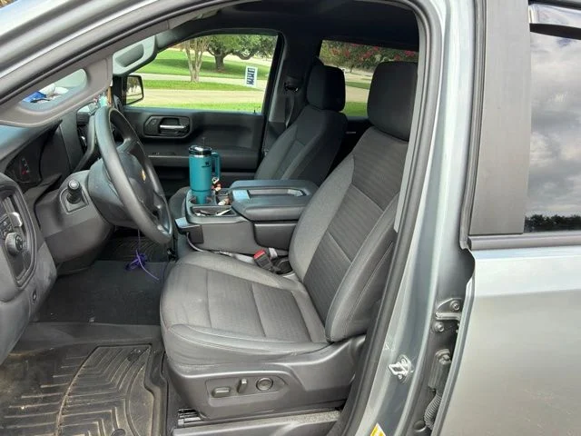 Used 2024 Gray Chevrolet Custom image 8