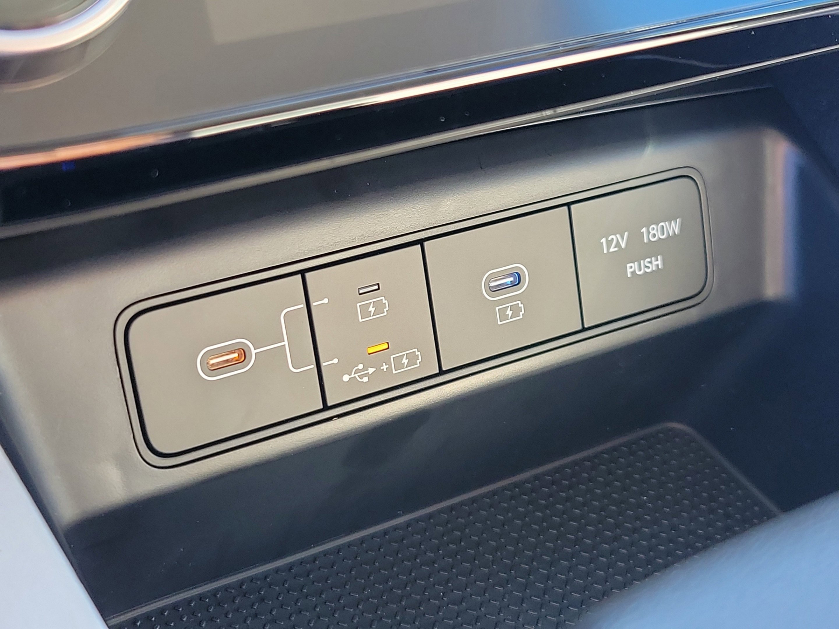 New 2026 Phantom Black Hyundai SEL FWD image 28