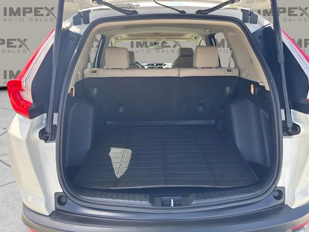 Used 2017  Honda EX-L image 18