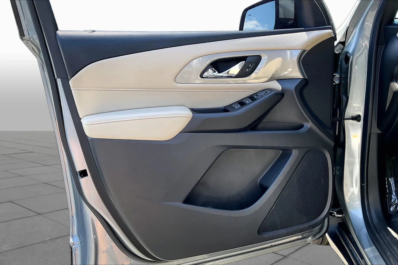 Used 2023 Sterling Gray Metallic Chevrolet LS image 23
