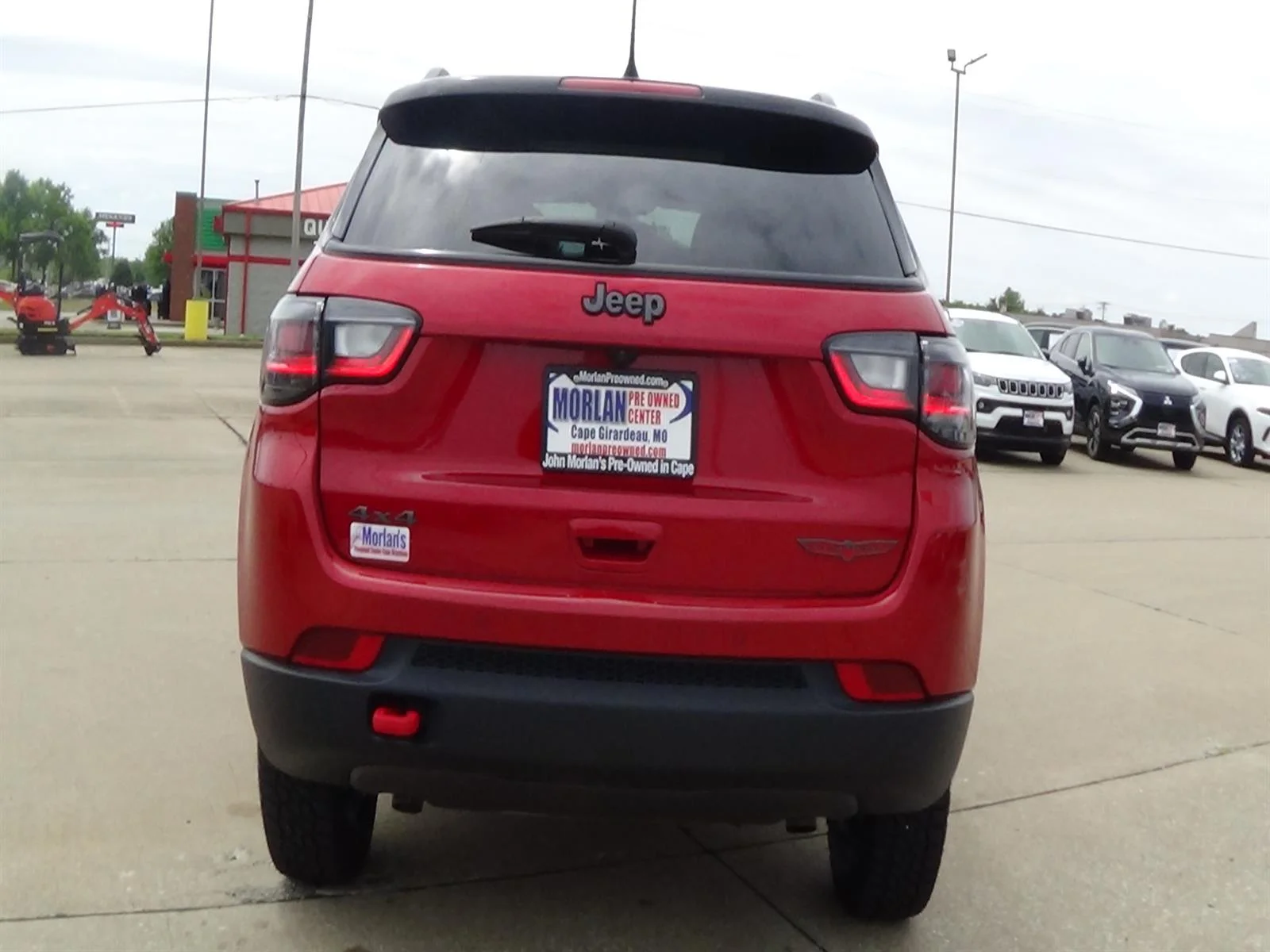 Certified Used 2024 Red Hot Pearl Coat (pr6) Jeep Trailhawk image 7
