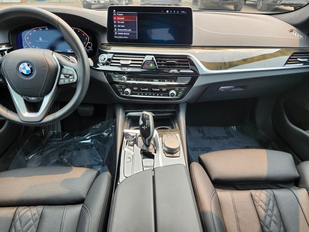 Used 2023 Gray BMW 530e iPerformance image 15