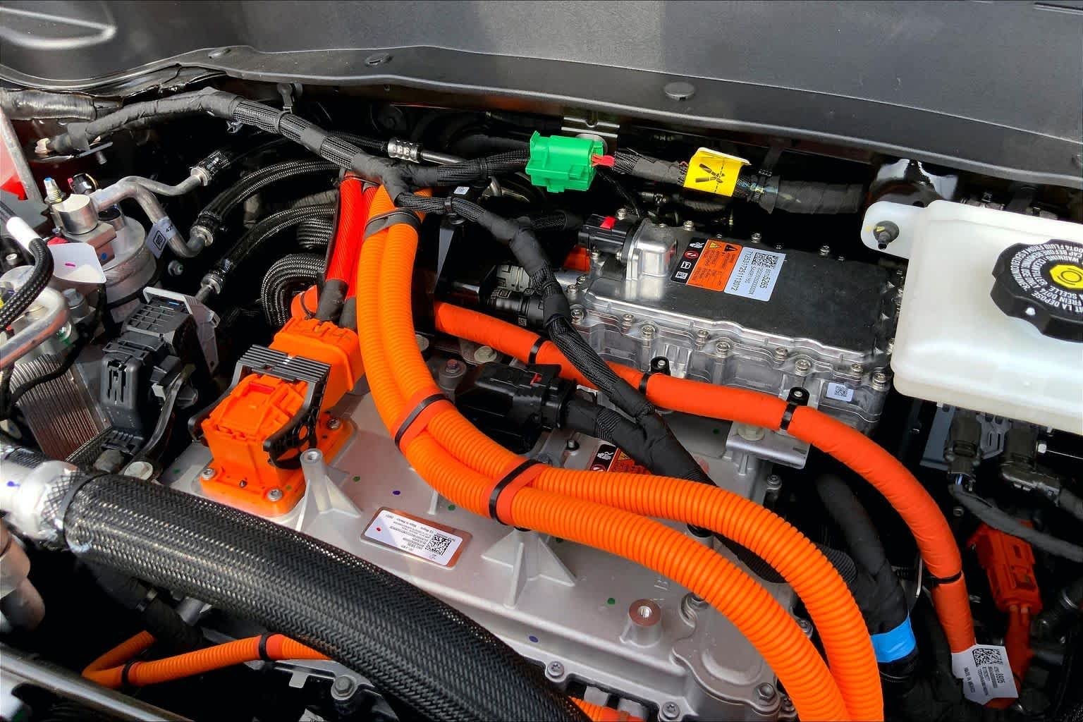 2027 Chevrolet Bolt RS - Photo 17