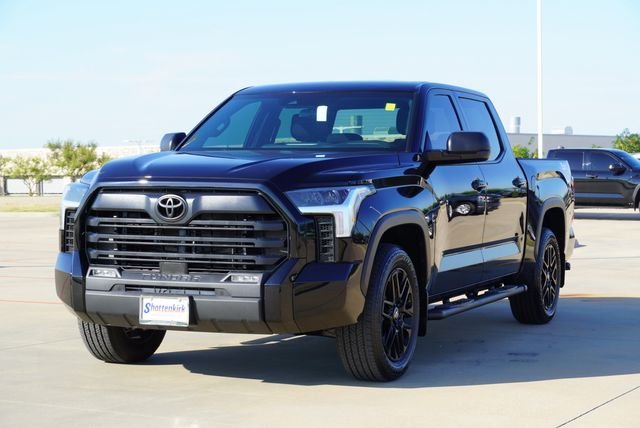 Used 2026 Black Toyota SR5 image 3