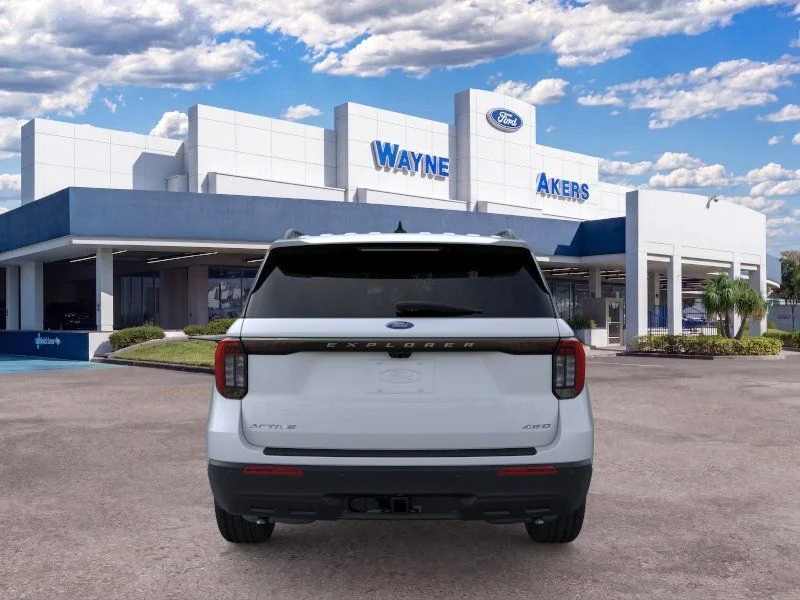 New 2026 Space White Metallic Ford Active image 5