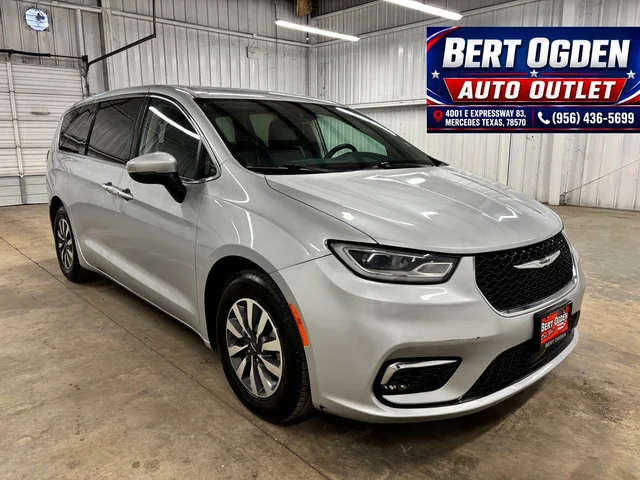 2023 Chrysler Pacifica Hybrid Touring L