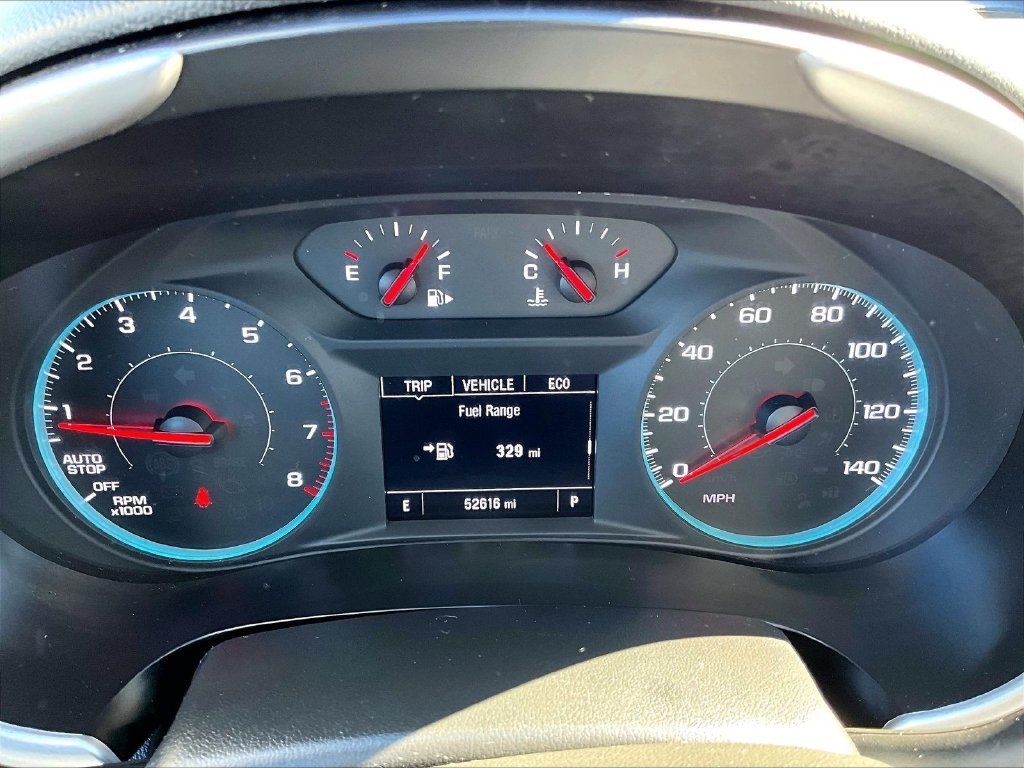 Used 2025 Gray Chevrolet LT image 24