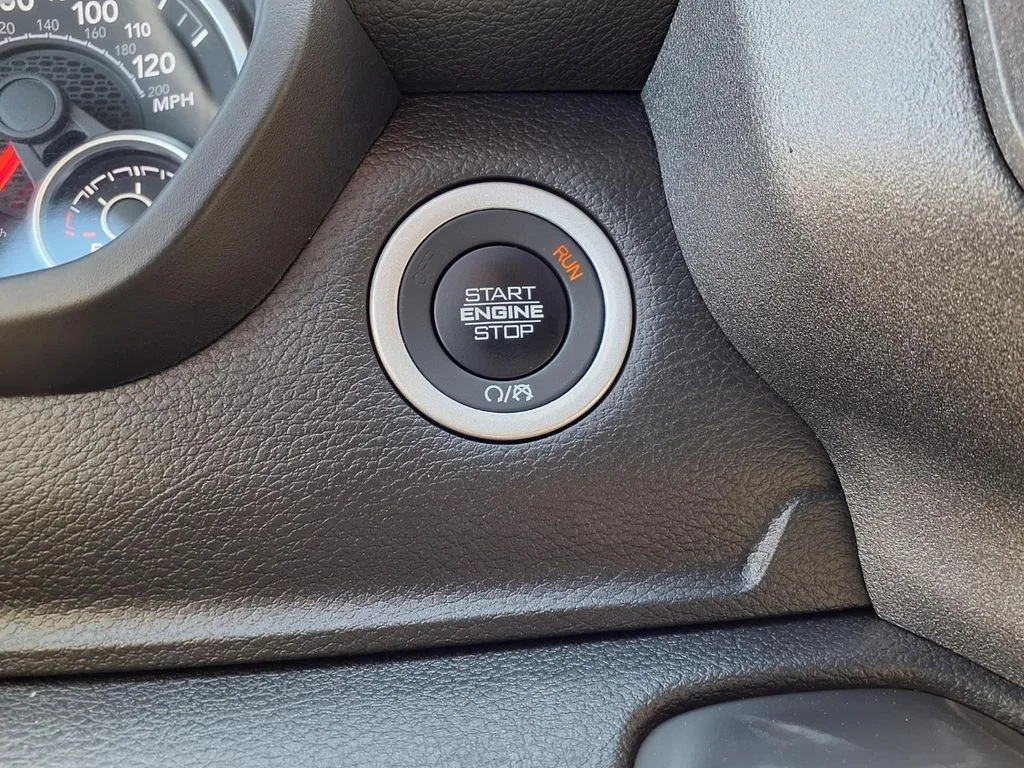 2025 RAM Ram 1500 Pickup Tradesman - Photo 8
