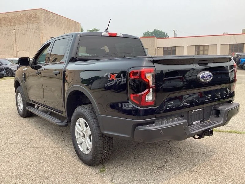 New 2026 Black Ford XL image 6