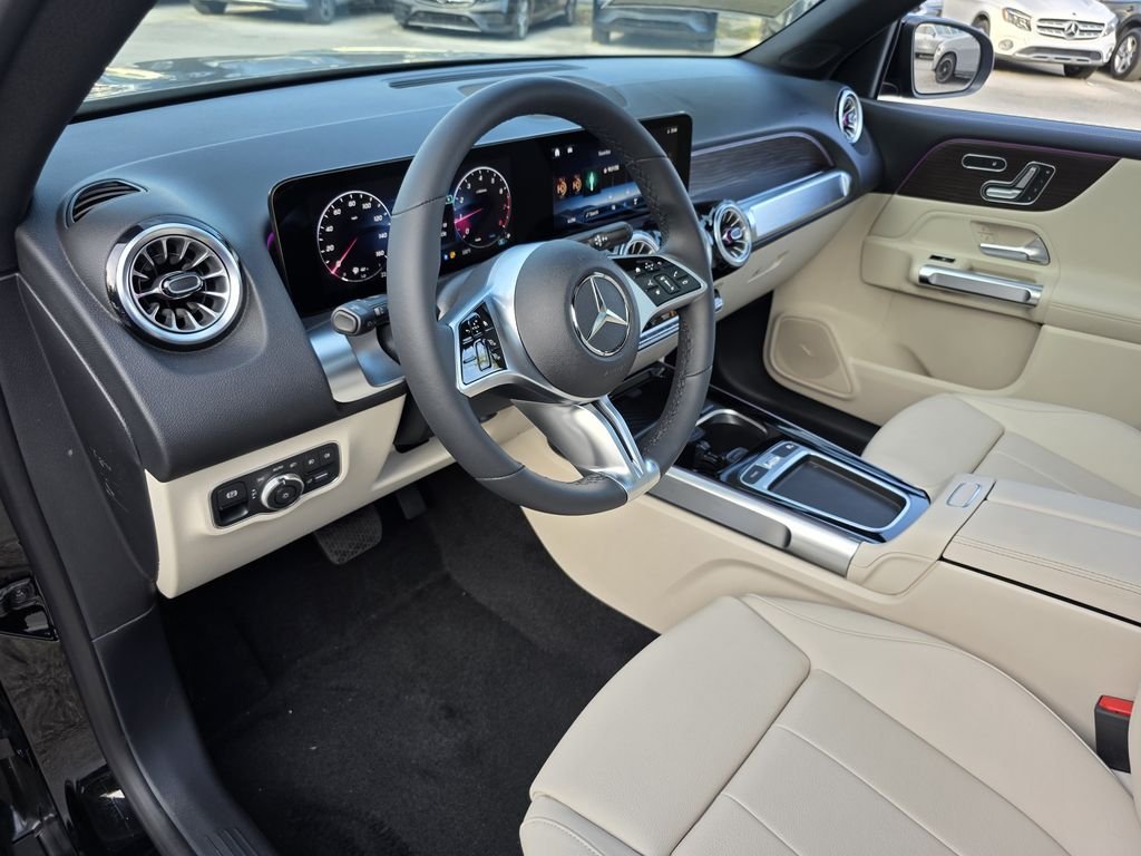 New 2026 Night Black Mercedes-Benz GLB 250 image 17