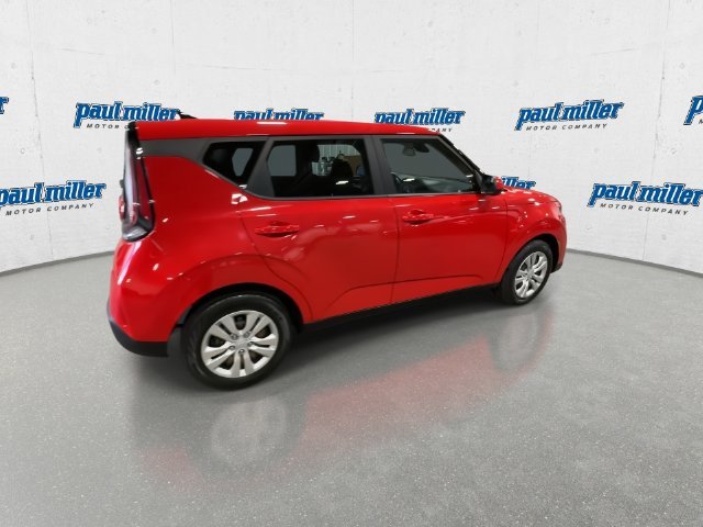 Certified Used 2024 Red Kia LX image 12