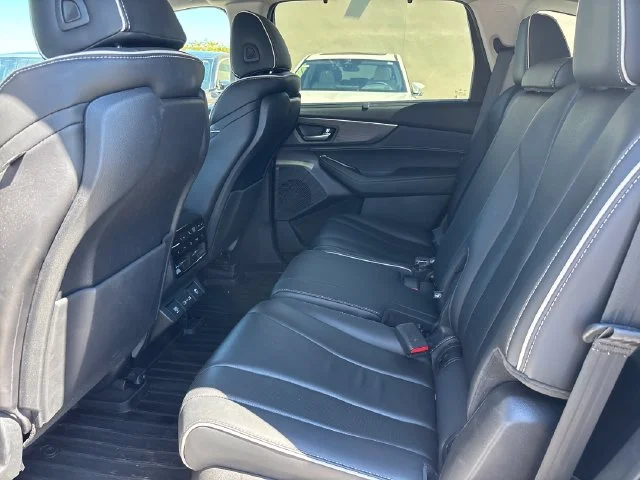 Certified Used 2023 Platinum White Pearl Acura Advance image 9