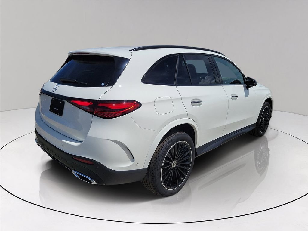 New 2027 Polar White Mercedes-Benz GLC 300 image 6