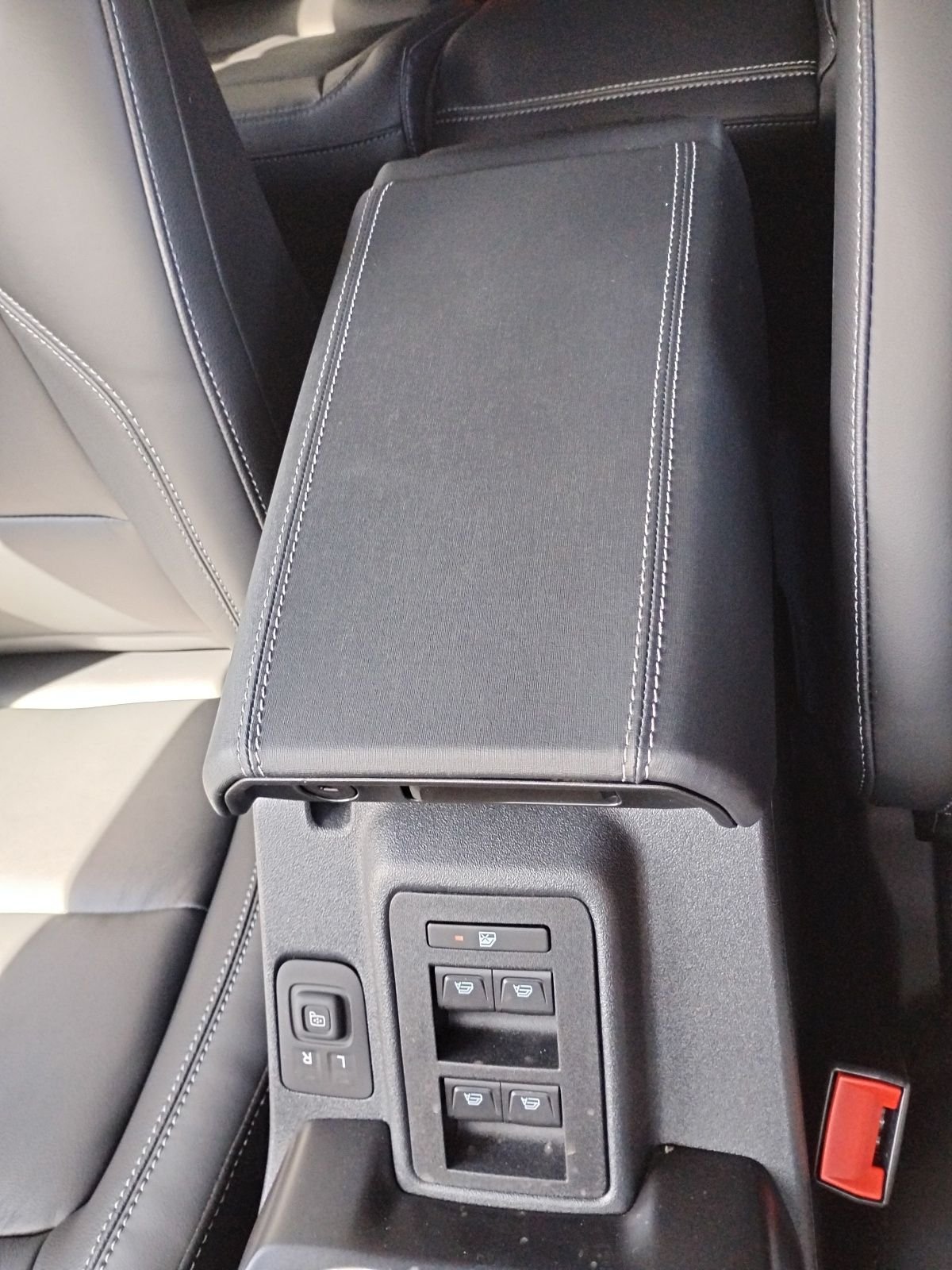 New 2026 Marsh Gray Ford Outer Banks® image 22