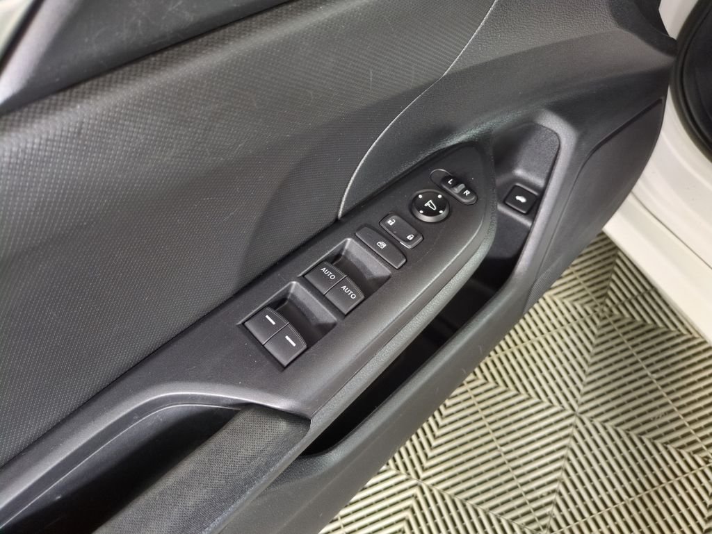 Used 2019 Platinum White Pearl Honda LX image 12