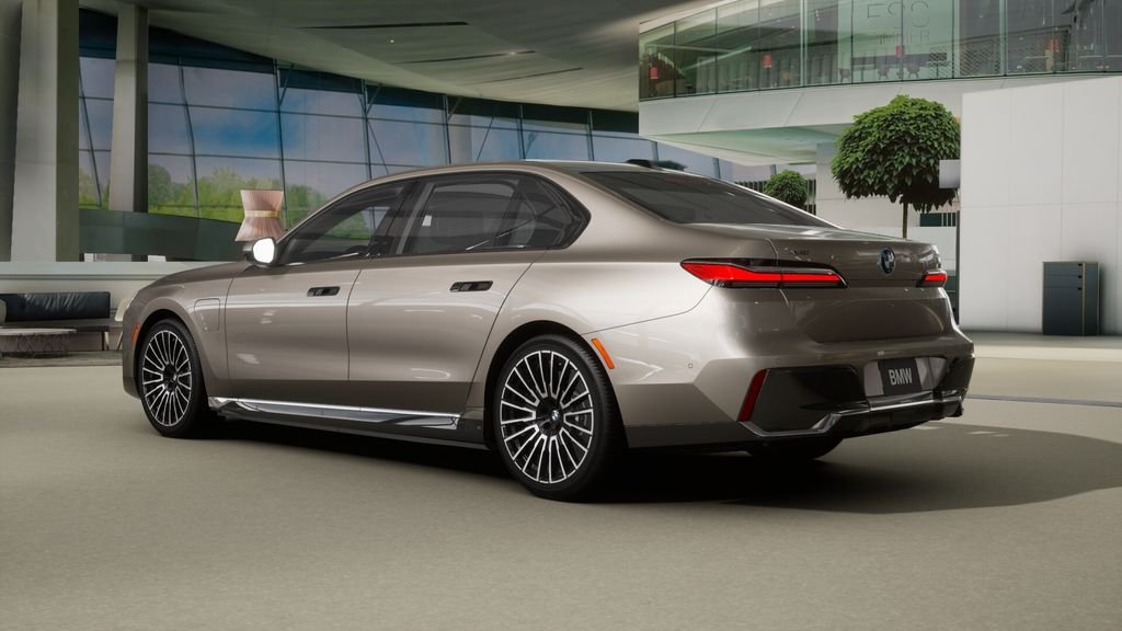 2026 BMW 7 Series 750e - Photo 29