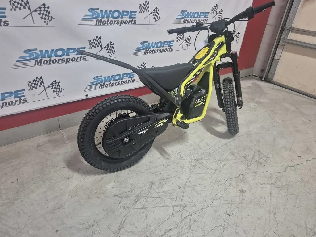 New 2026 Black/Racing Yellow Triumph 16 image 8