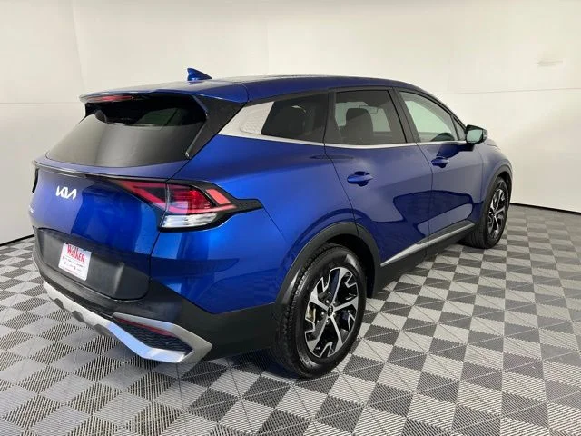 Used 2023 Sapphire Blue Kia EX image 7
