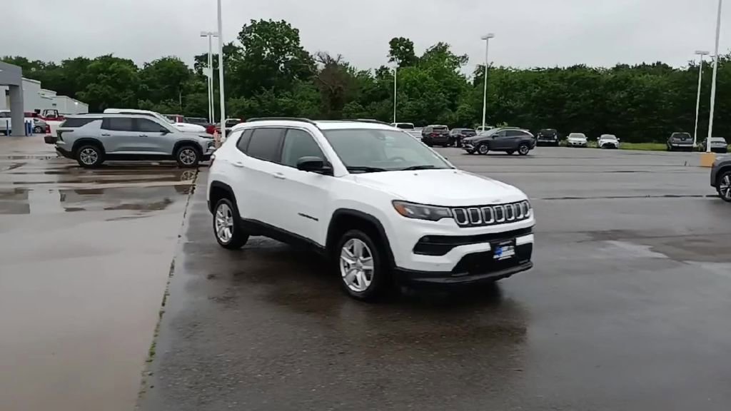 Used 2022 Jeep Compass Latitude with VIN 3C4NJDBB3NT141650 for sale in Muskogee, OK