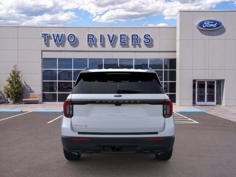 New 2026 Space White Metallic Ford Active image 5