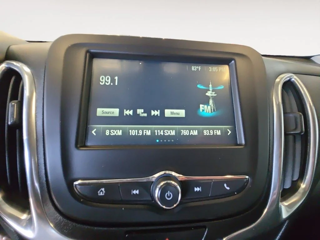 Used 2018 Gray Chevrolet LT image 15