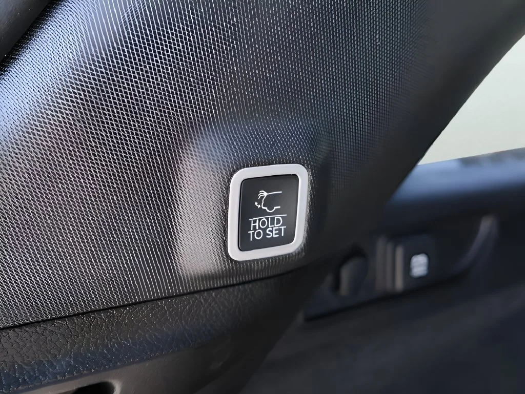 Used 2025 Red Jeep Summit image 18