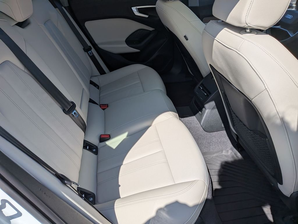 Used 2025 White Audi 2.0T Premium image 32