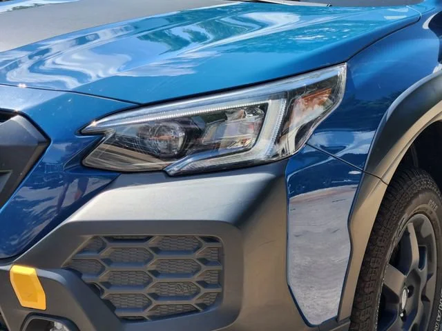 Used 2025  Subaru Wilderness image 9