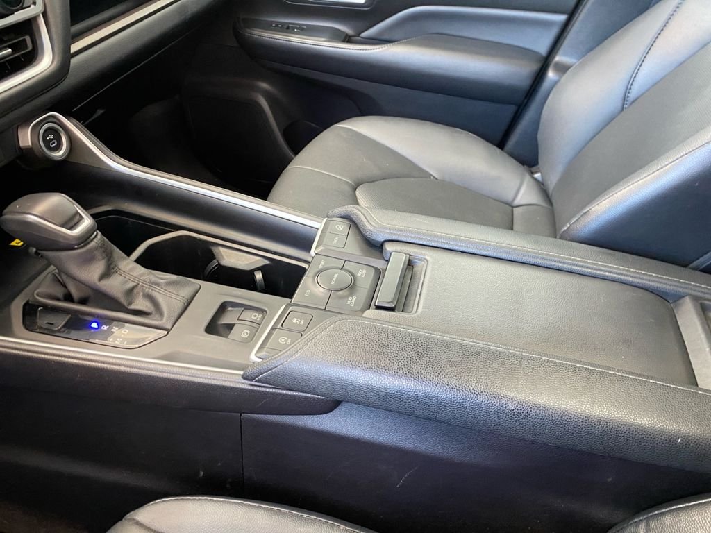 Used 2024 Silver Toyota XLE image 23