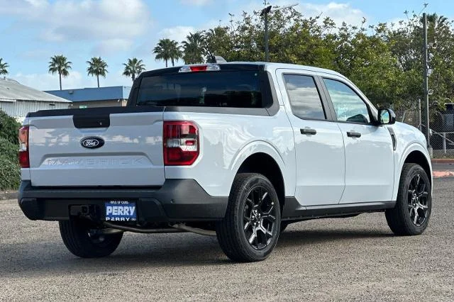 New 2026 Space White Metallic Ford XLT image 27