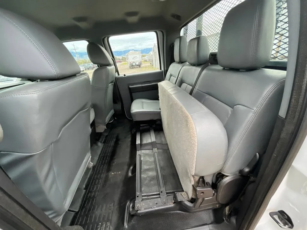 Used 2016 White Ford XL image 16