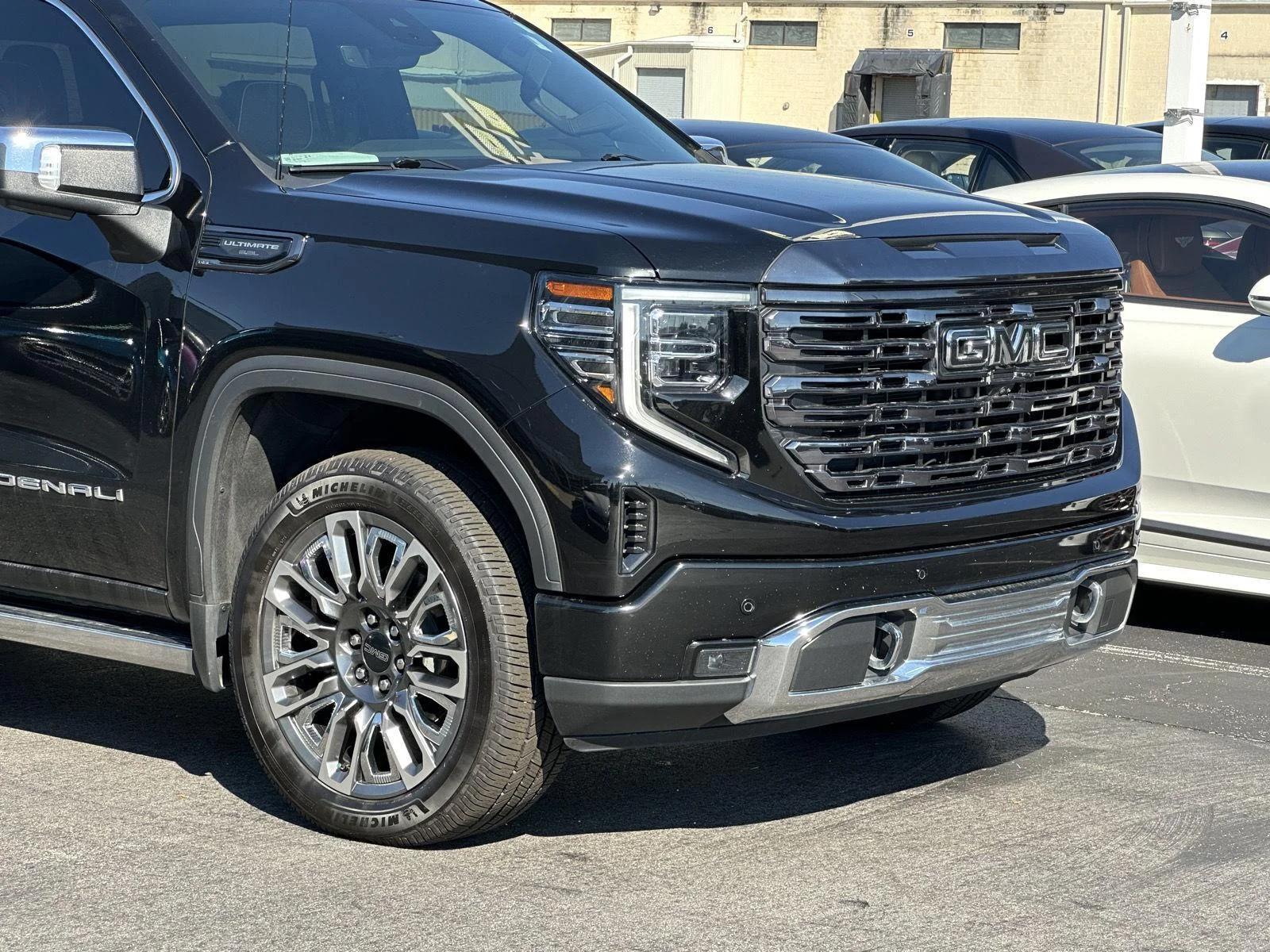 Used 2023 Onyx Black GMC Denali Ultimate image 53