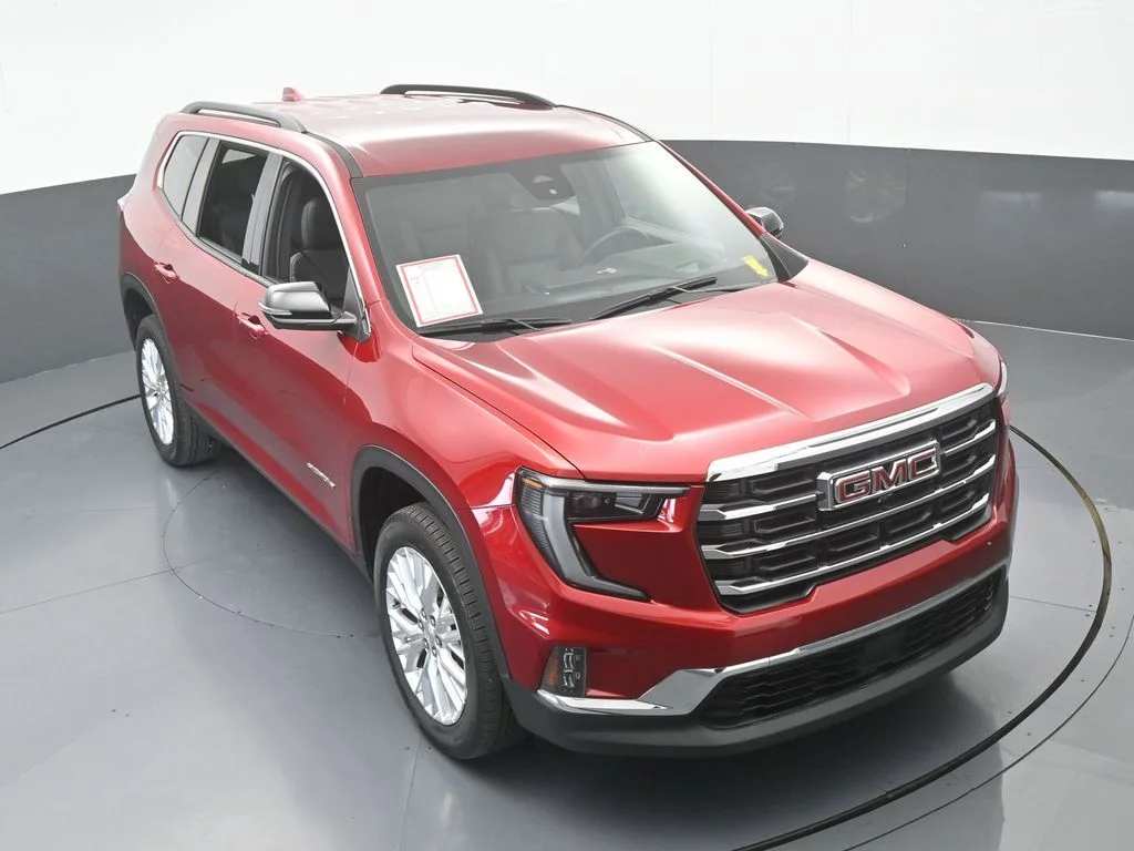 Used 2024 Volcanic Red Tintcoat GMC Elevation image 62