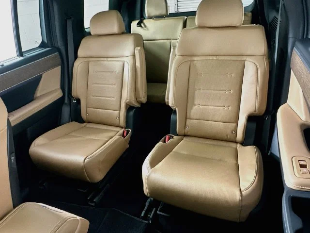 New 2027 White Hyundai Limited image 11