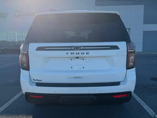 Used 2023 White Chevrolet Z71 image 3