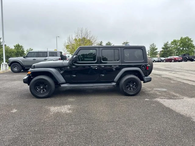 Used 2023 Black Jeep Sport S image 8