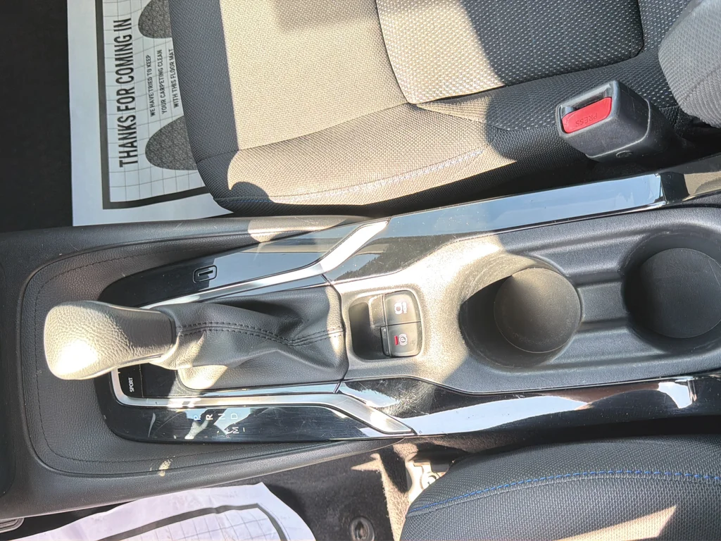 Used 2020 Silver Toyota SE image 19