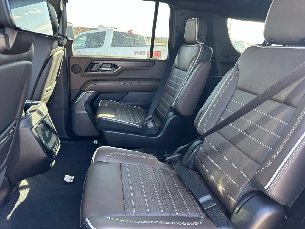 Used 2026 White GMC Denali Ultimate image 8