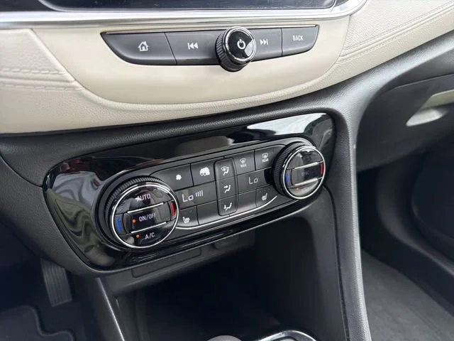 Used 2021 Satin Steel Metallic Buick Select image 26