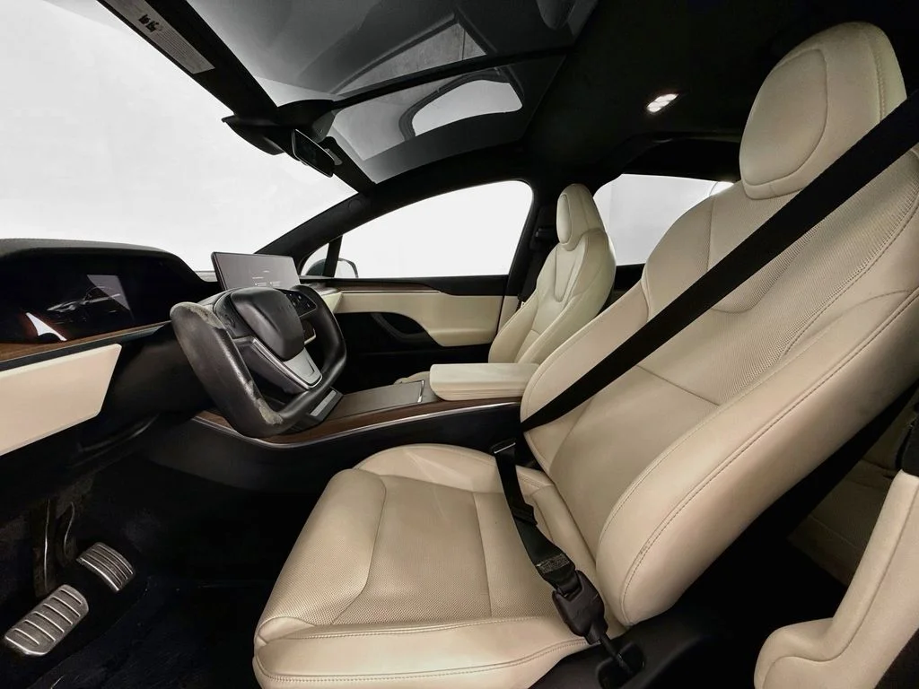 Used 2023 Gray Tesla Standard Range image 20
