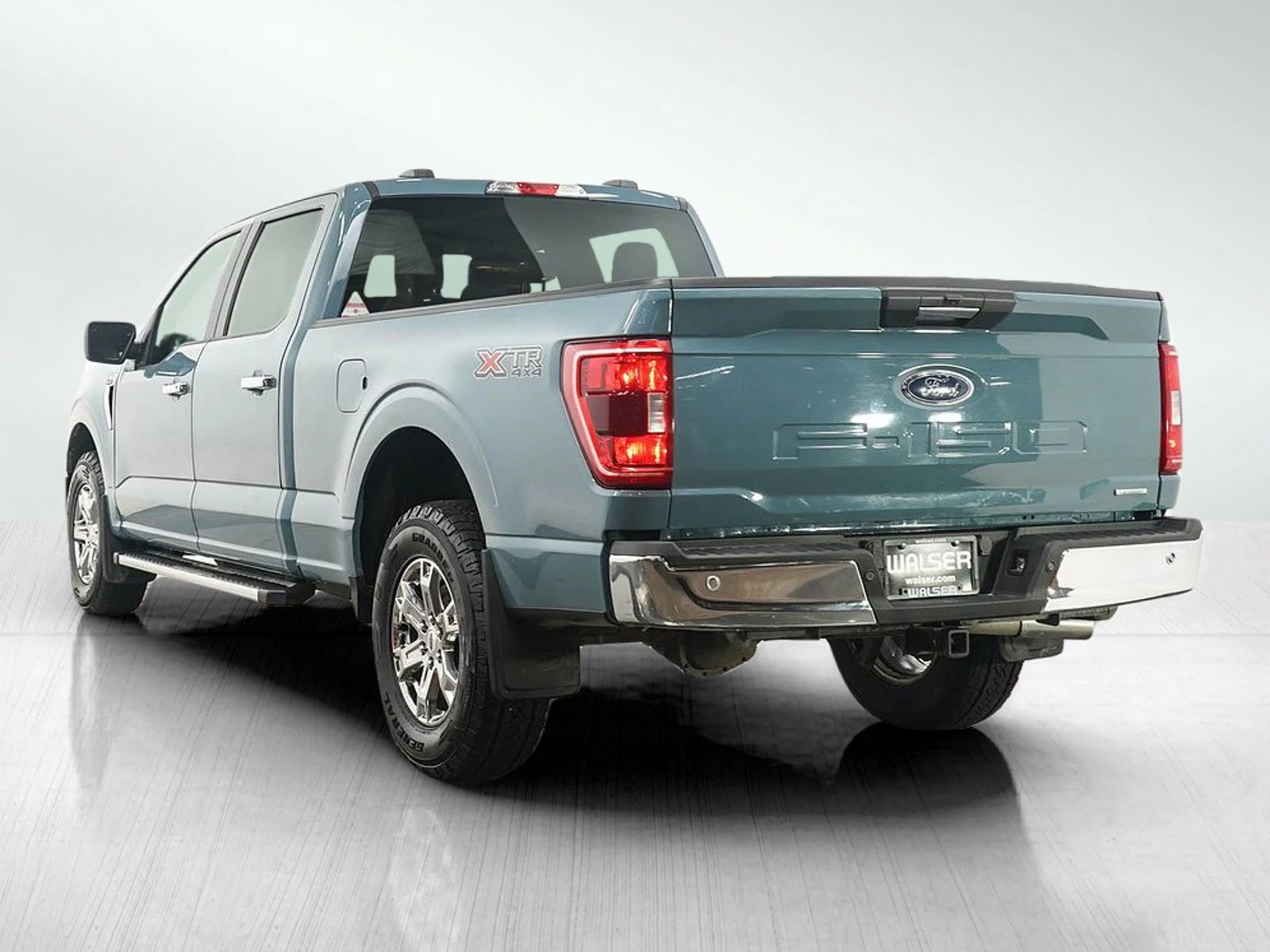Used 2023 Area 51 Blue Ford XLT image 3