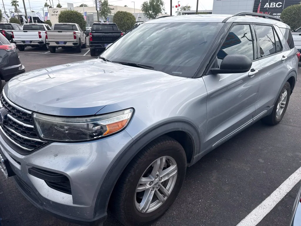 Used 2020 Silver Ford XLT image 14