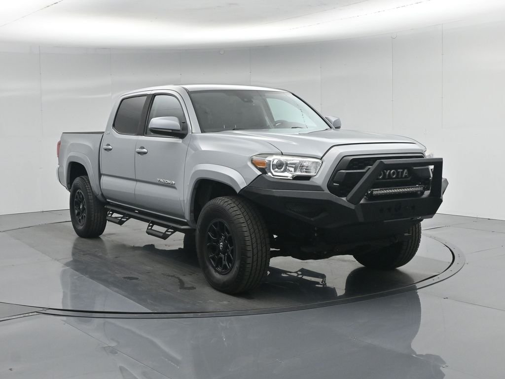 Used 2019 Gray Toyota SR5 image 55